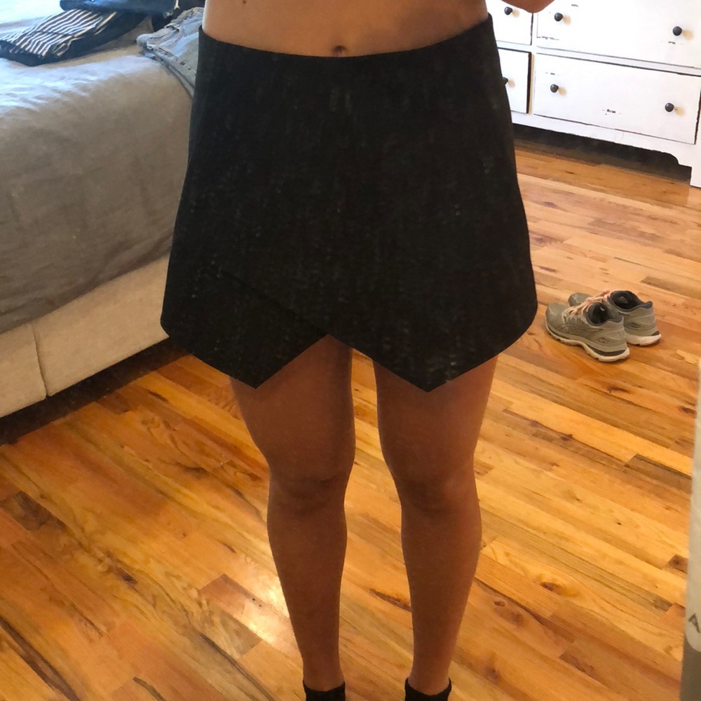 Forever 21 asymmetric skort